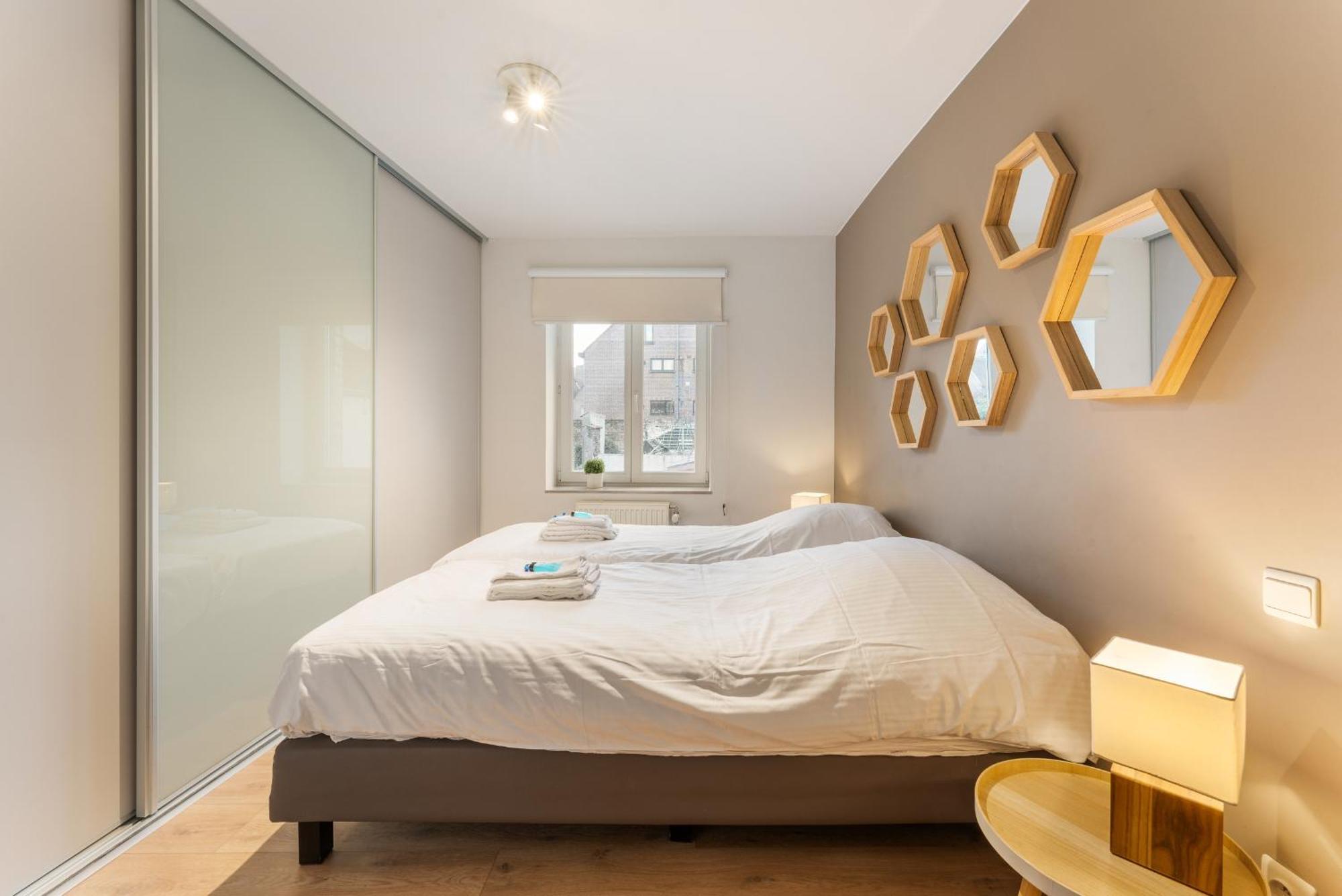 Brugse Charme Huis Met Tuin Aan Het Water 8P 브뤼헤 외부 사진